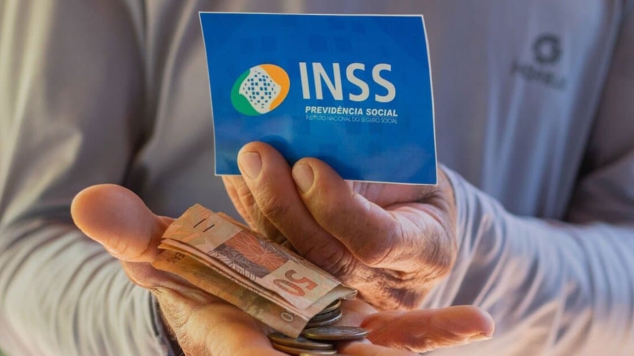 INSS paga nova parcela do 13 para quem recebe acima do mínimo