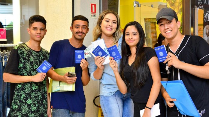 Menos aprendiz: confira todas as vagas em Santa Catarina