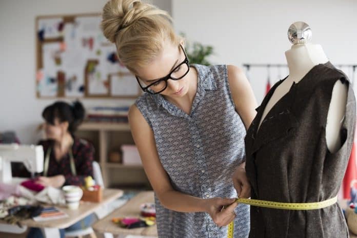 Vagas de emprego para estilistas em junho: confira