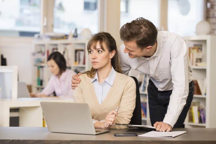assédio no trabalho