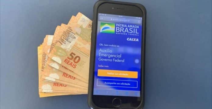 auxílio emergencial