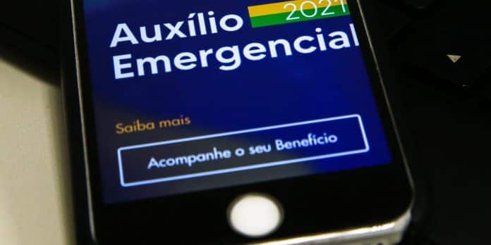 Quinta parcela do auxílio emergencial começa dia 18 deste mês