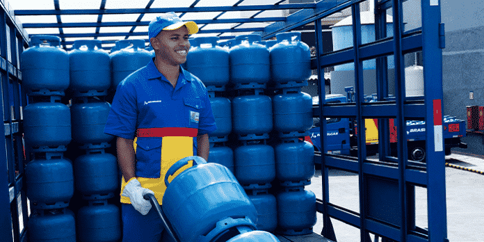 Sem dinheiro para comprar o gás? Saiba como ter o VALE GÁS