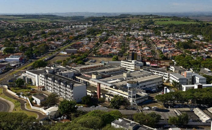 Vestibular da UEL com vagas remanescentes encerra inscrições nesta quarta (14)