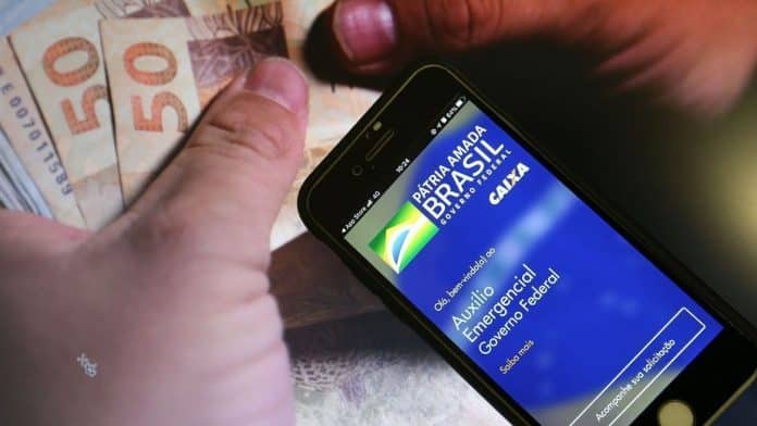 Valor do auxílio emergencial não paga 25% da cesta básica