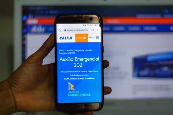 Auxílio emergencial tem data para terminar: veja