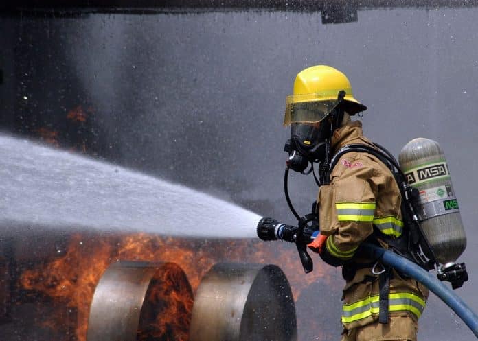 1200px-thumbnail Concurso Bombeiros PB: veja edital, datas, valores e salários