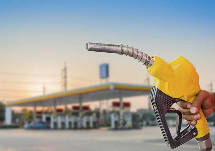Gasolina em Santa Catarina pode chegar a mais de R$ 8 em 2021