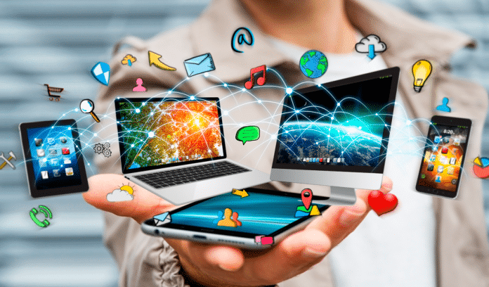 Locaweb abriu vagas de emprego na área de marketing e tecnologia