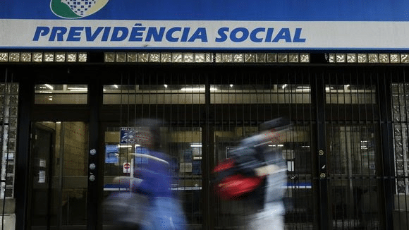 Revisão da vida toda, Direito, Pena, INSS