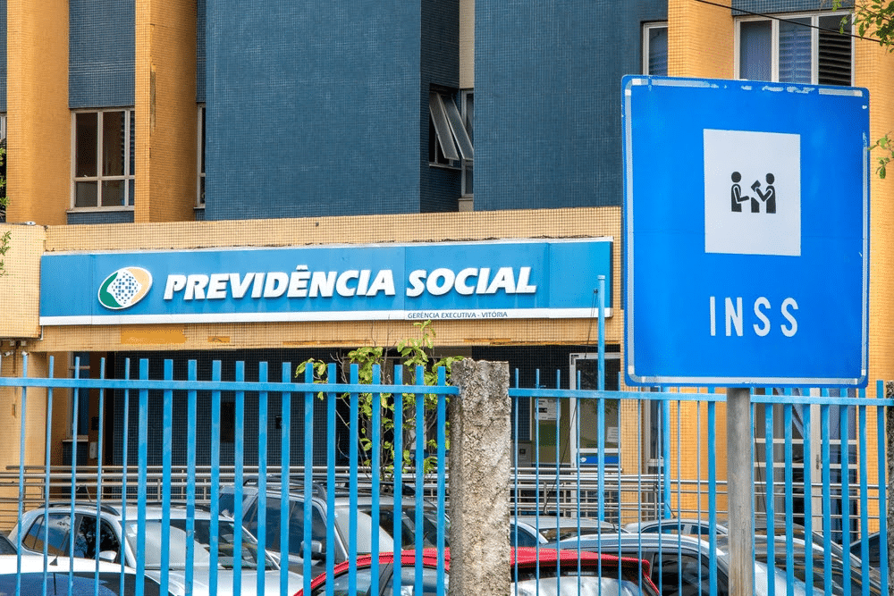 Serviços, INSS, Dificuldades