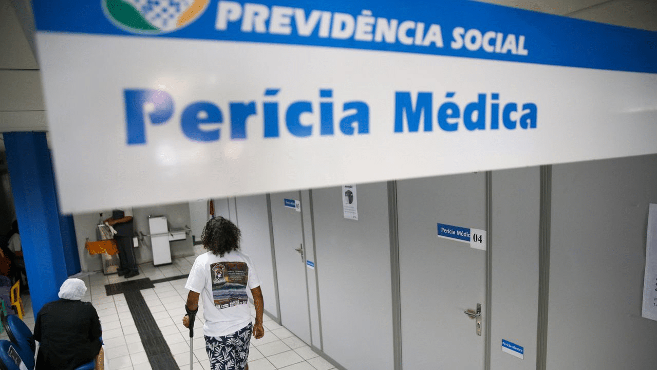 Peritos do INSS ainda estão em greve? Veja a seguir mais detalhes sobre a greve dos peritos do INSS.