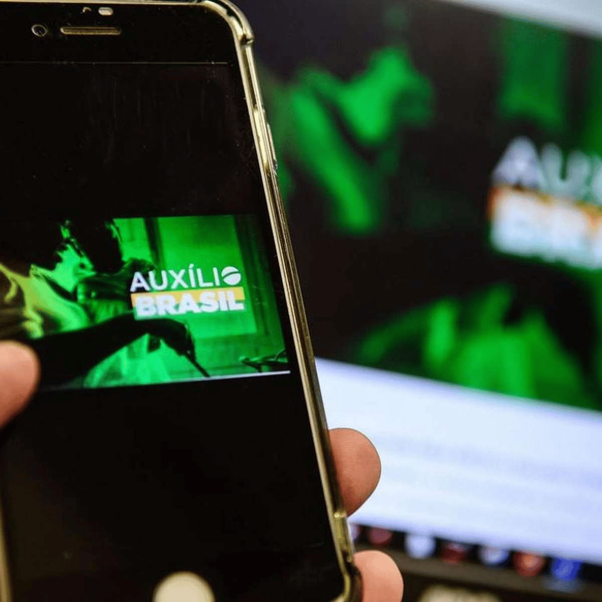 Auxílio Brasil