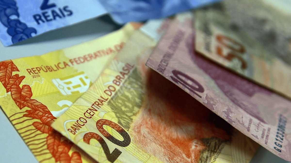 Auxílio Brasil