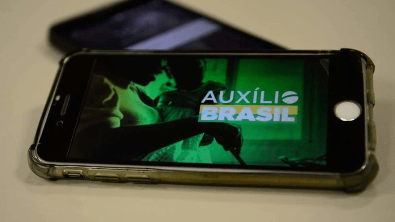 Auxílio Brasil