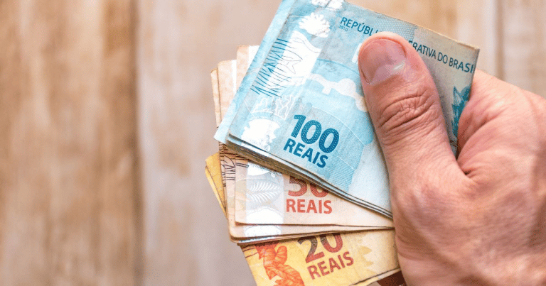 Auxílio Brasil, 13º