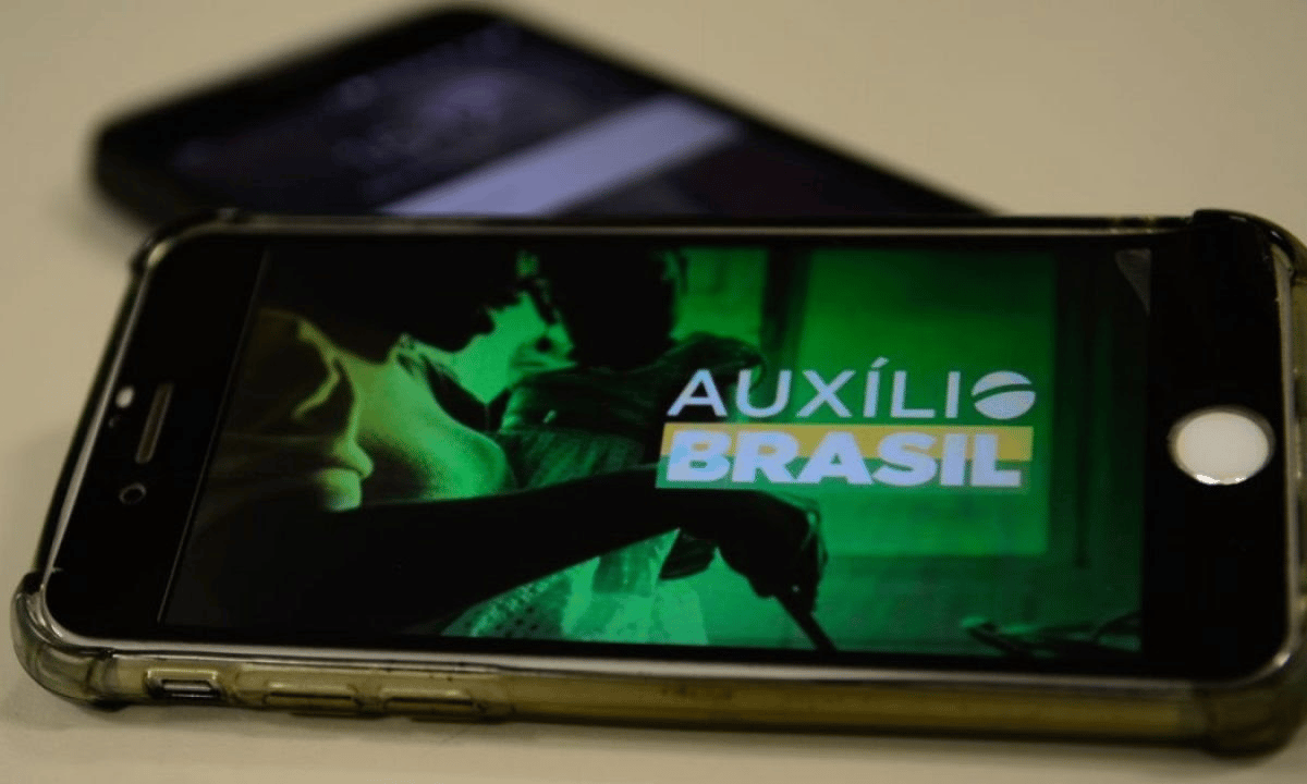 Auxílio Brasil