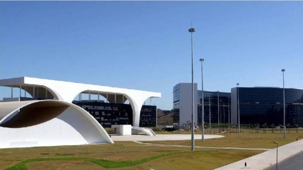 13º salário, minas gerais