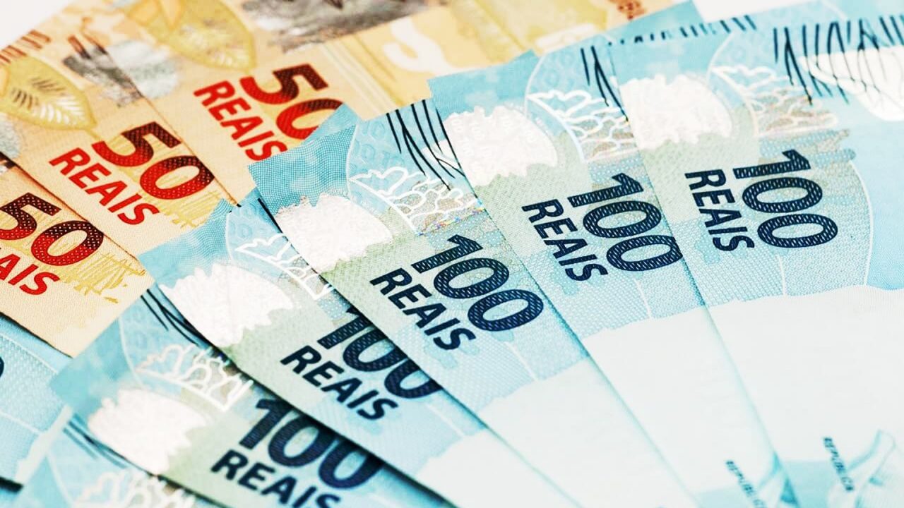 Novo salário mínimo fica mais perto de ser lançado