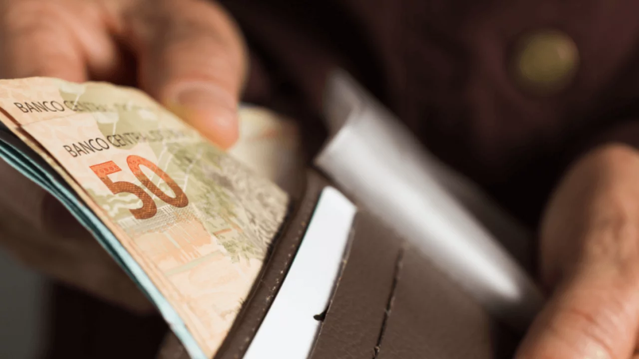 Tebet dá notícia animadora para quem recebe um salário mínimo
