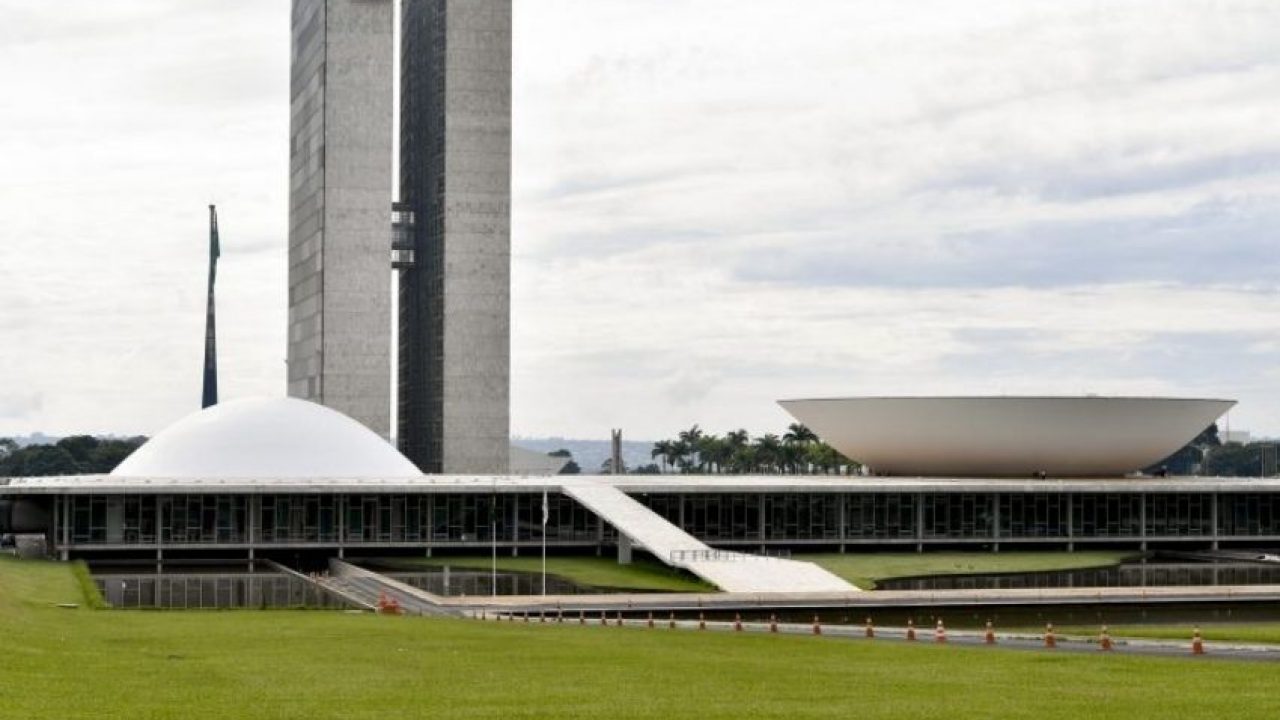 Entidades pedem que Lula tire Bolsa Família do arcabouço fiscal