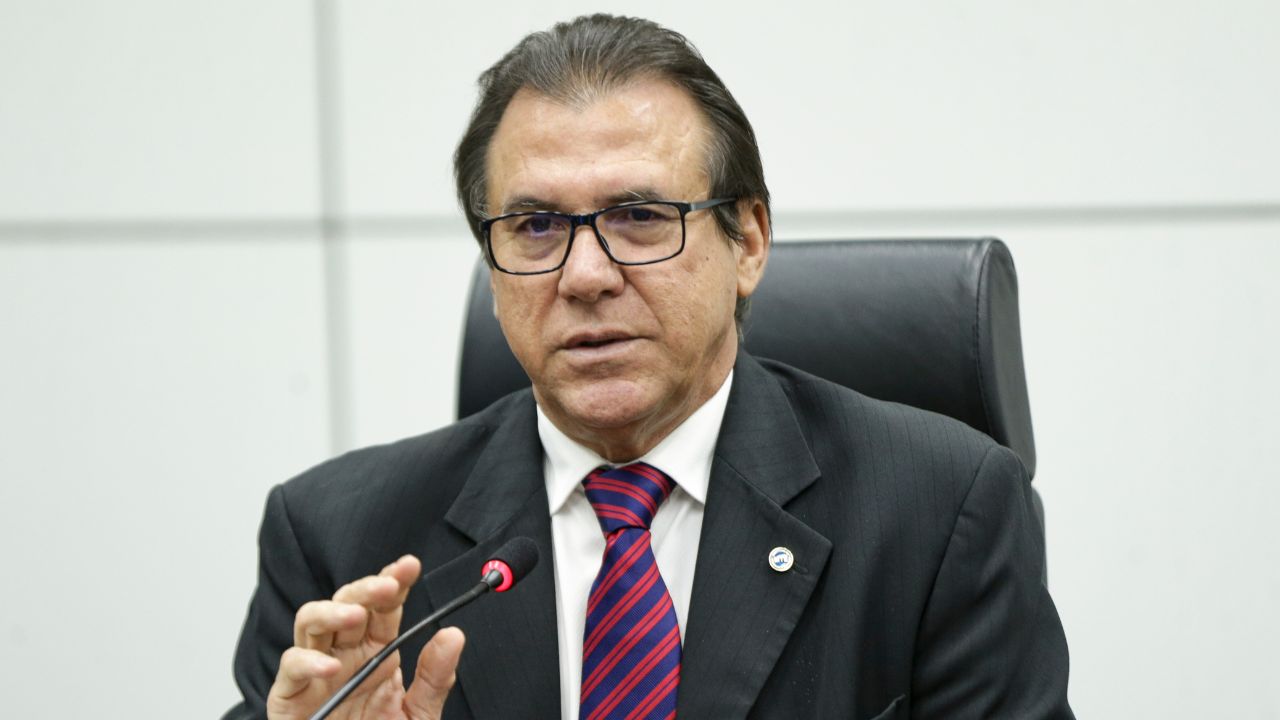 Saque-aniversário do FGTS vai acabar? Ministro faz revelação