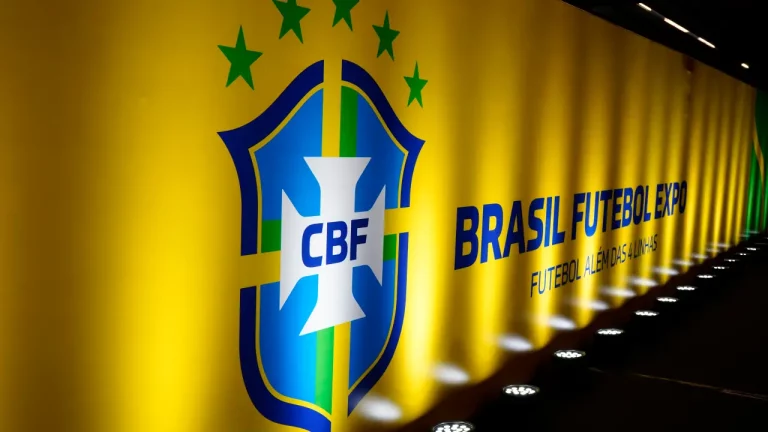 Tá caro? Jogador critica preço dos ingressos em Jogo da Seleção