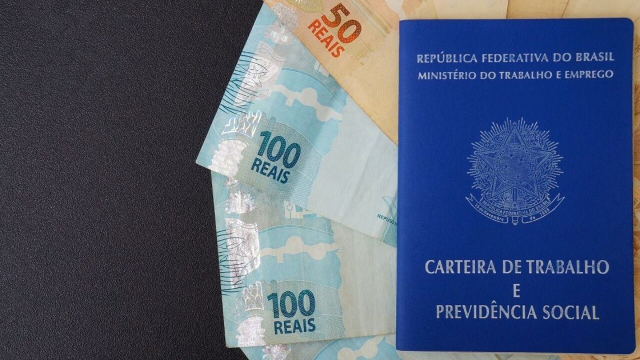 Pis/Pasep: divulgado calendário de 2024 do abono salarial