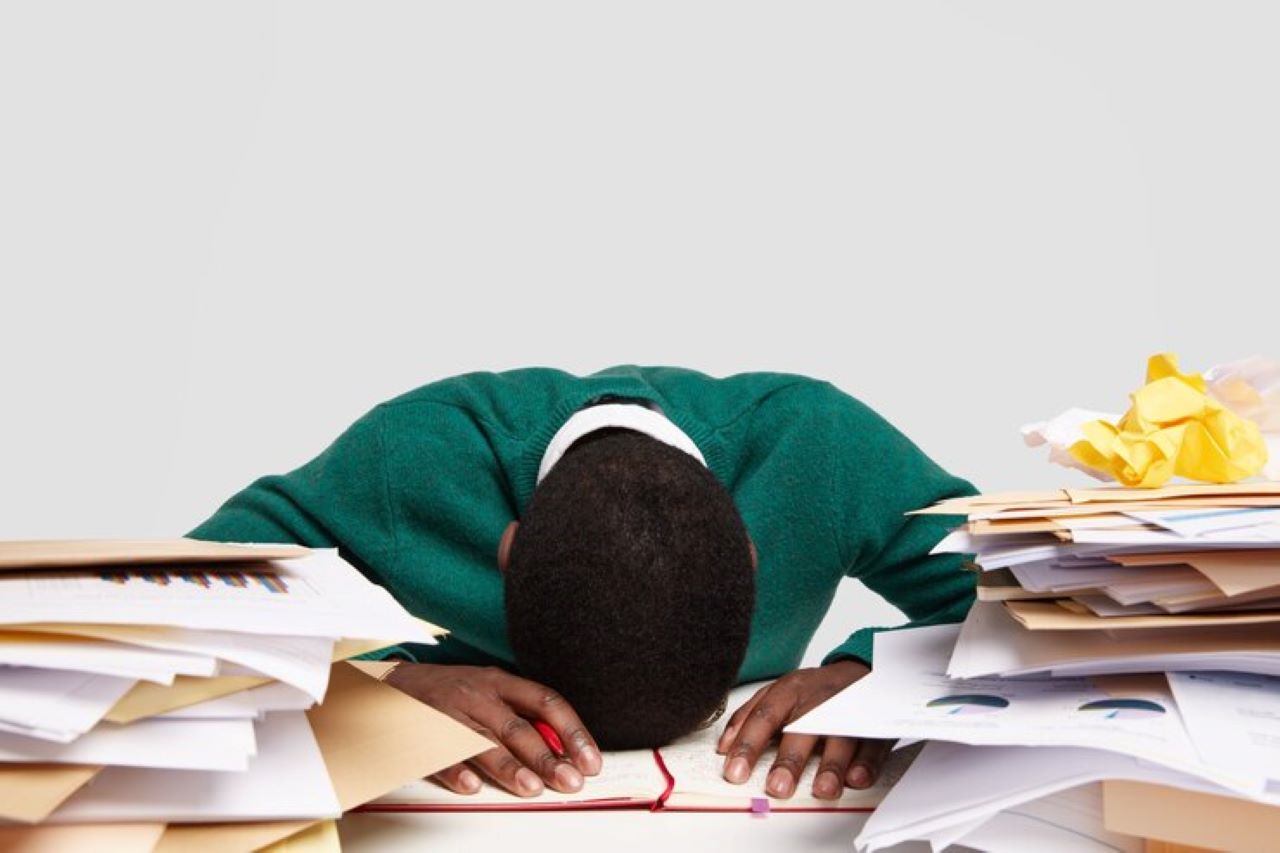 excesso de trabalho