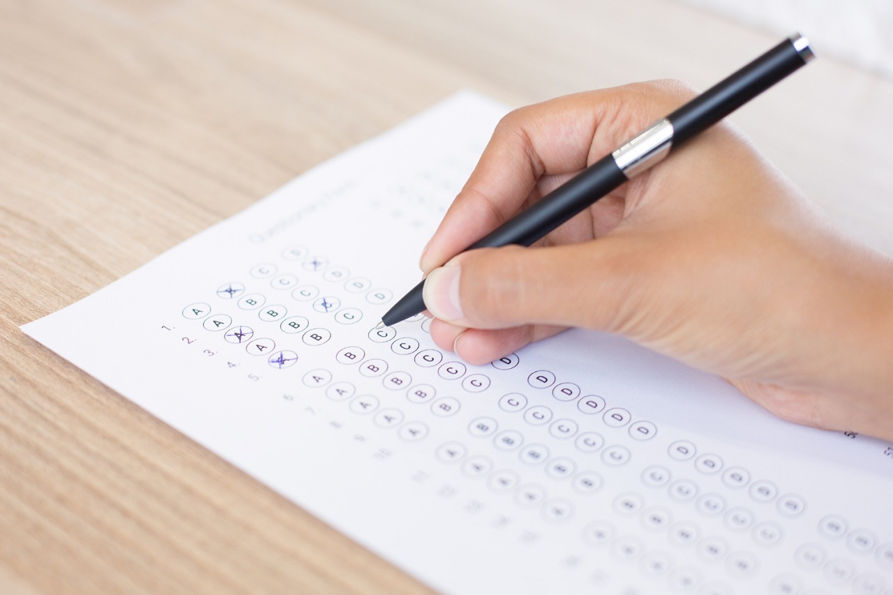 Concurso público de Camocim (CE) tem salários de até R$ 8 mil; confira!