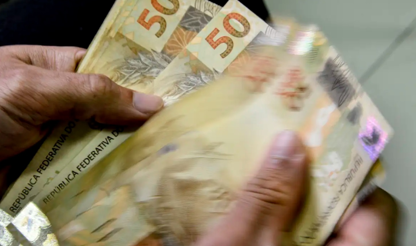 Salário mínimo 2025