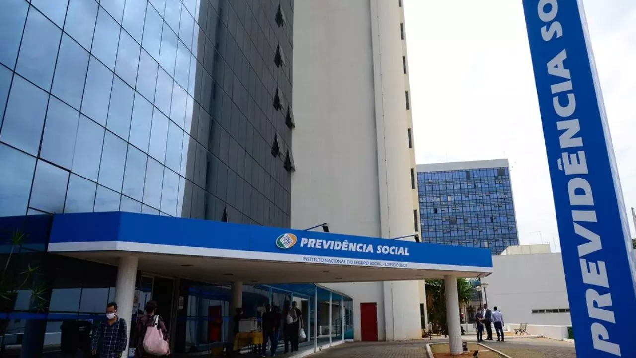 Mulher morre enquanto fazia prova de vida do INSS