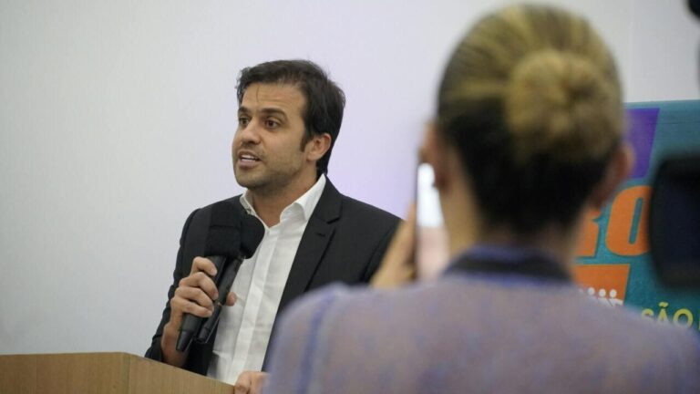 Em São Paulo, candidato chama usuários do Bolsa Família de "desempregados profissionais"
