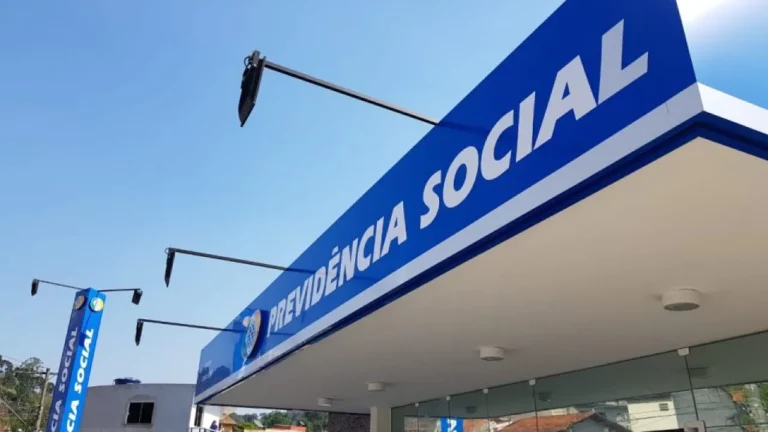 Banco anuncia SUSPENSÃO do consignado do INSS para esta modalidade; entenda