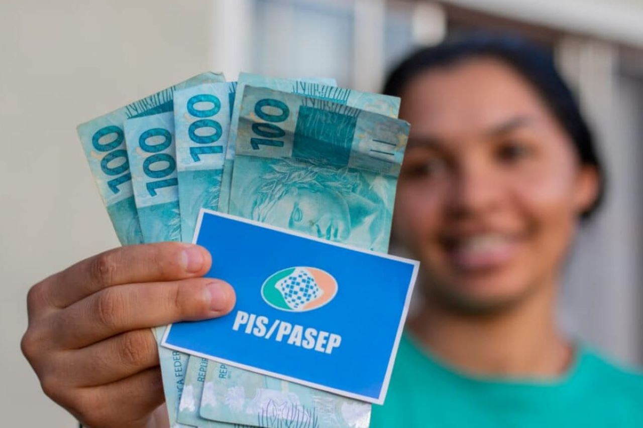 PIS 2025