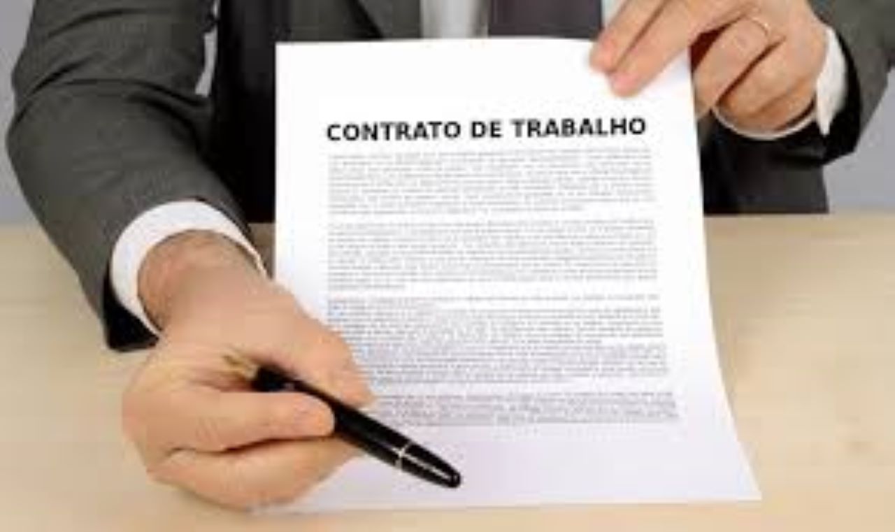 contrato de trabalho