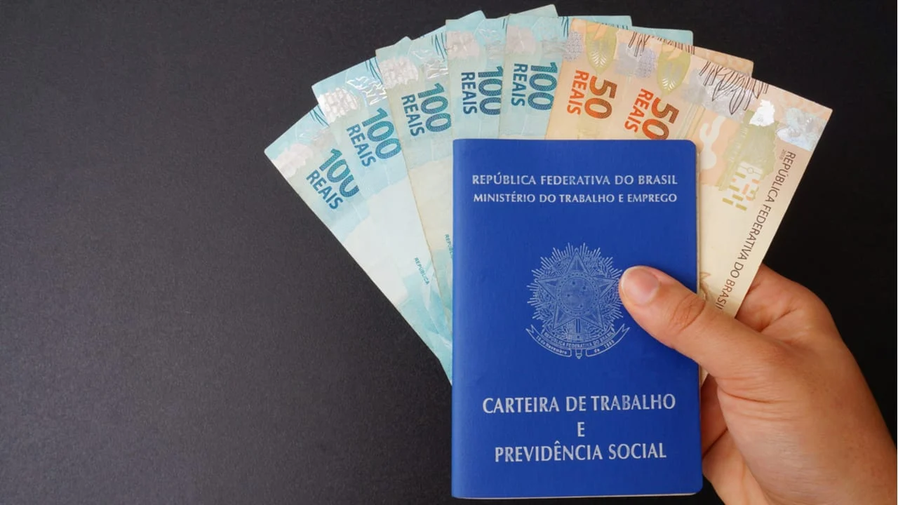 Dinheiro na conta! Milhões de brasileiros vão receber Pis/Pasep em junho