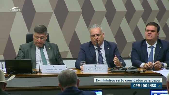 CPMI do INSS manda prender presidente de associação após contradições