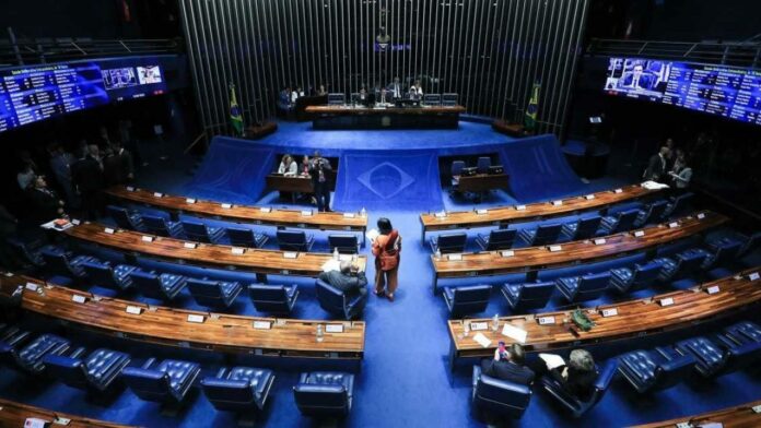 Movimento pressiona Alcolumbre para aprovação do aumento da isenção do IR