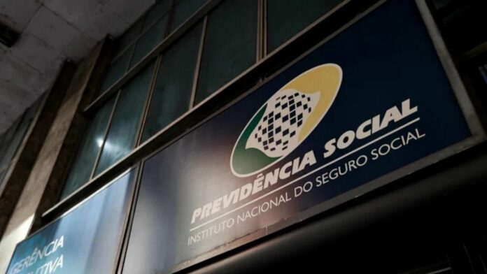 INSS suspende atendimento no feriado: veja cronograma